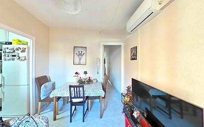 Dining room of Flat for sale in  Barcelona Capital  with Air Conditioner and Heating