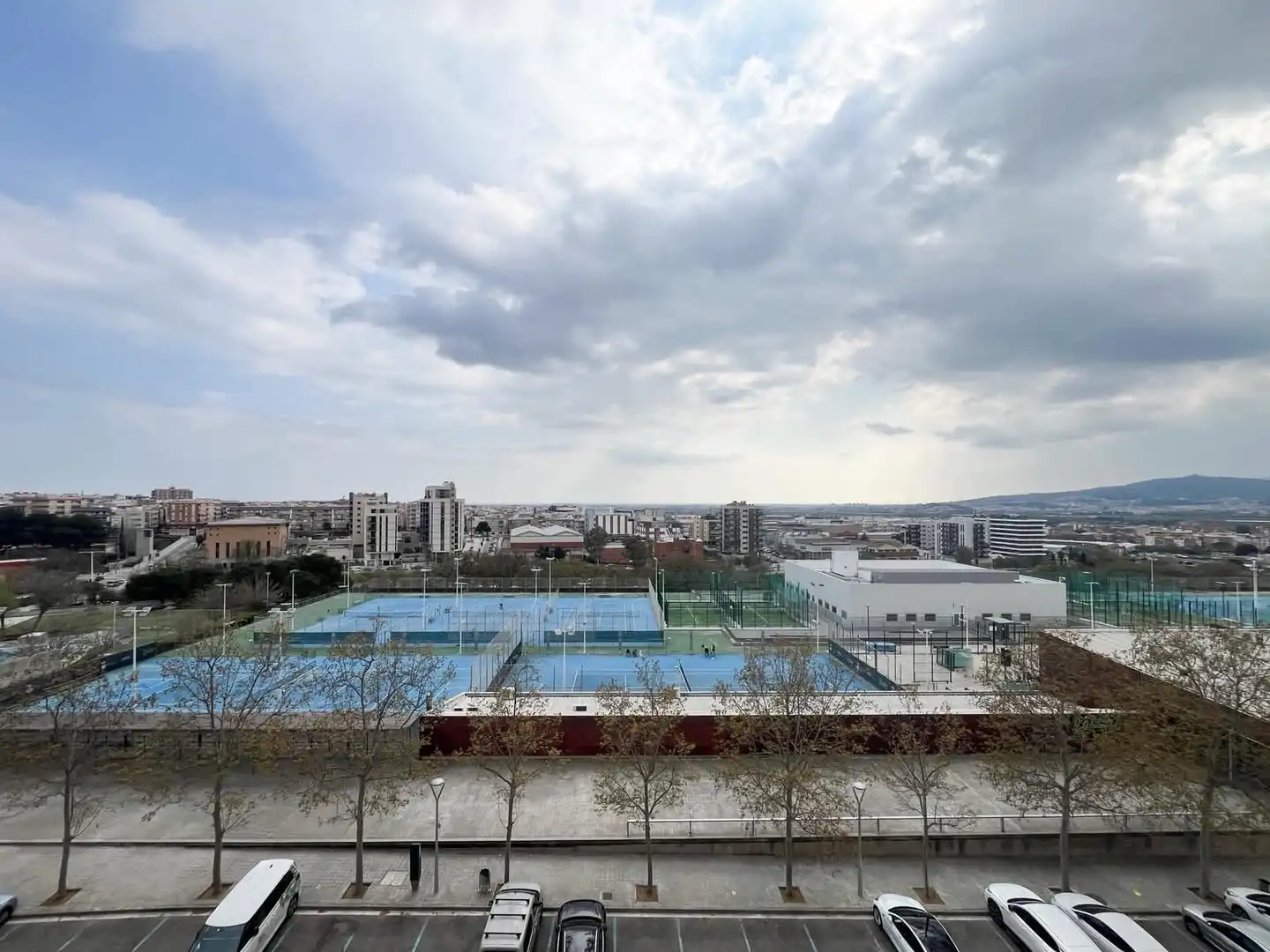 Vista exterior de Ático en venta en Sant Joan Despí con Aire acondicionado, Calefacción y Terraza