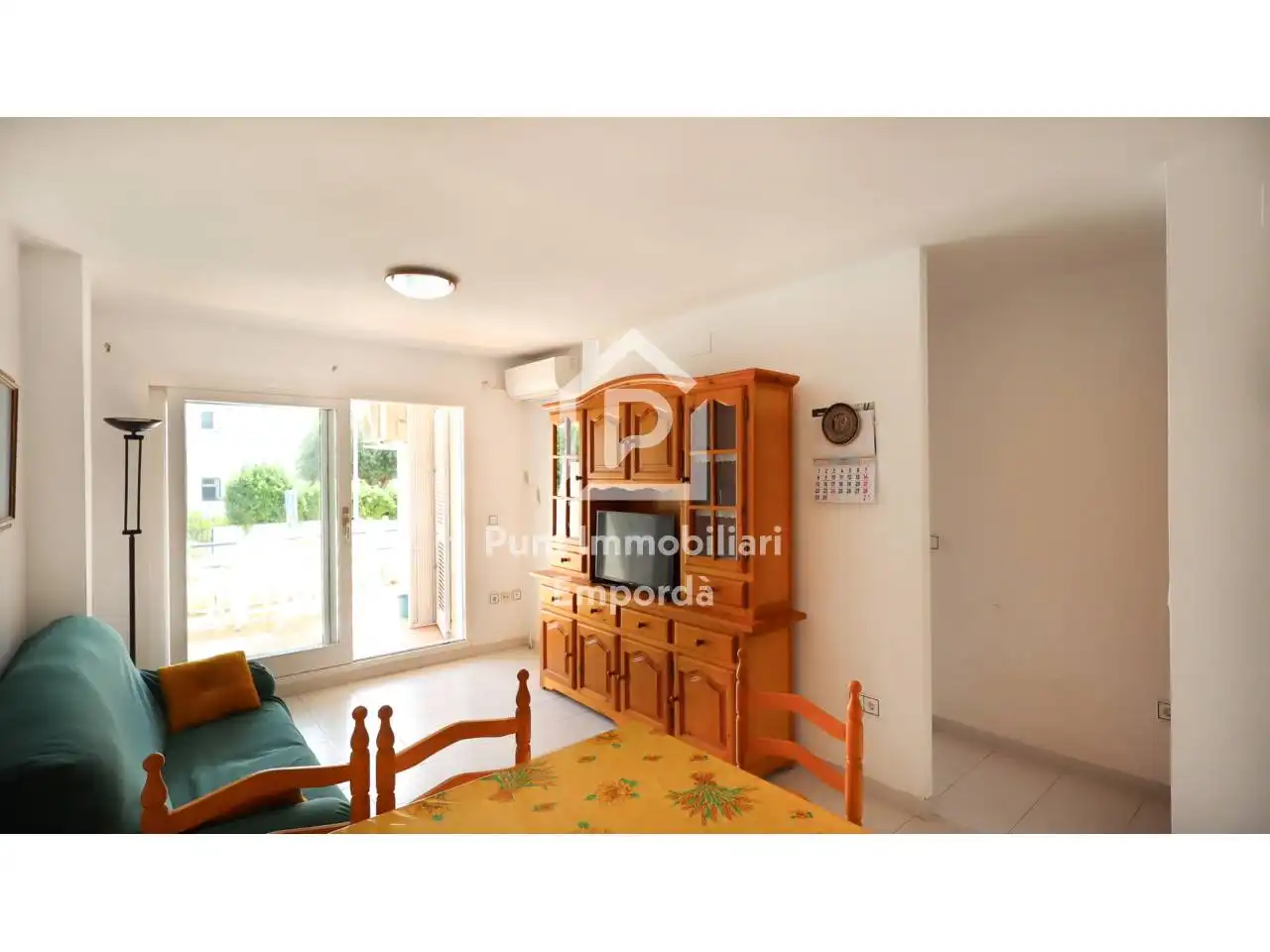 Sala d'estar de Apartament en venda en Llançà amb Aire condicionat, Calefacció i Terrassa