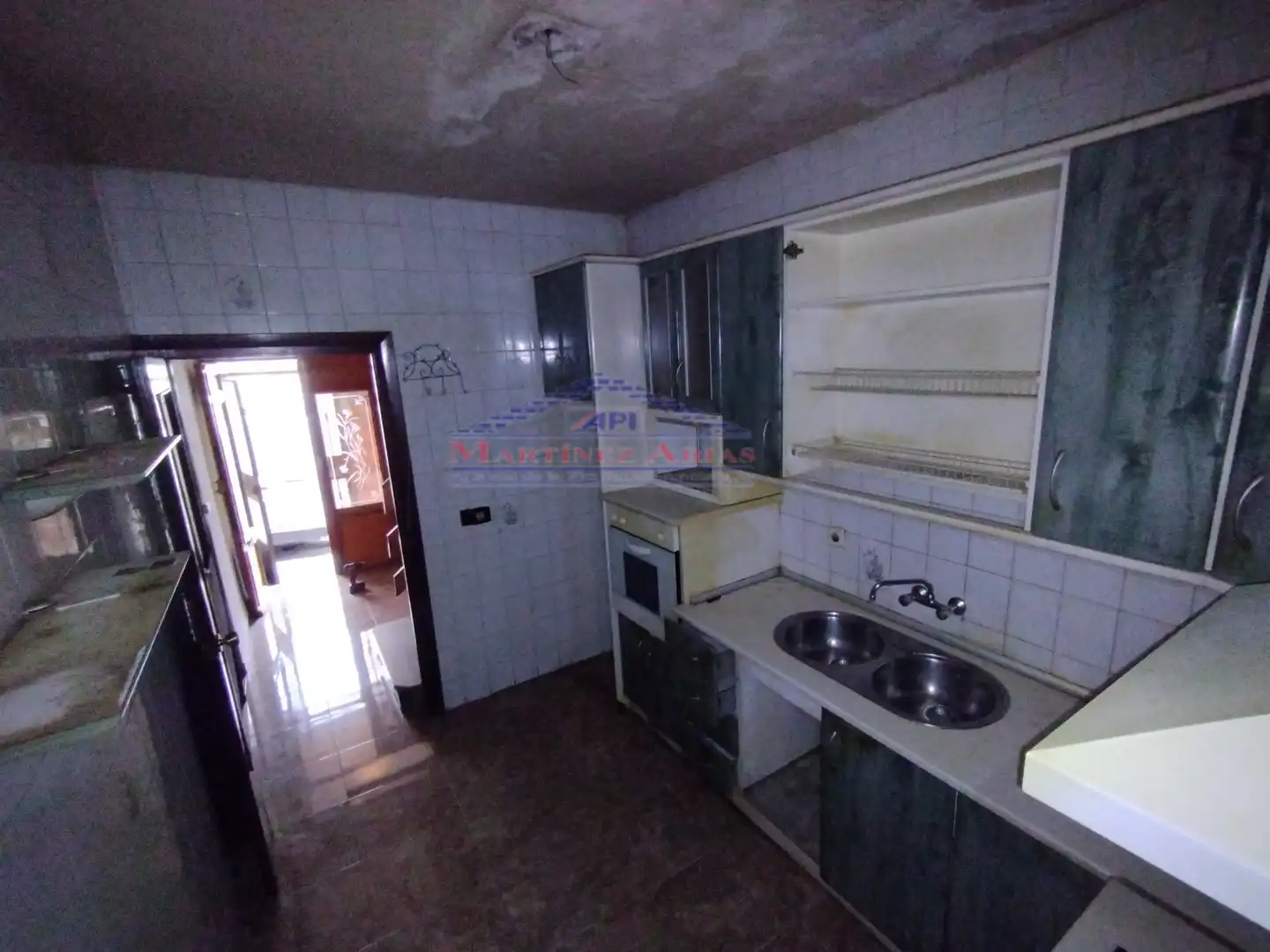 Cuina de Casa o xalet en venda en Huelma amb Terrassa i Traster