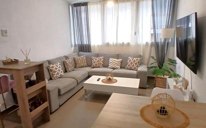 Sala d'estar de Pis en venda en Mataró amb Aire condicionat i Calefacció