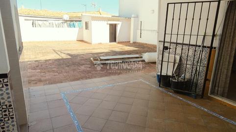 Foto 2 de Pis en venda a San José de la Rinconada, Sevilla