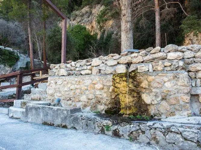 Vista exterior de Casa o chalet en venta en Castril con Calefacción, Jardín privado y Parquet
