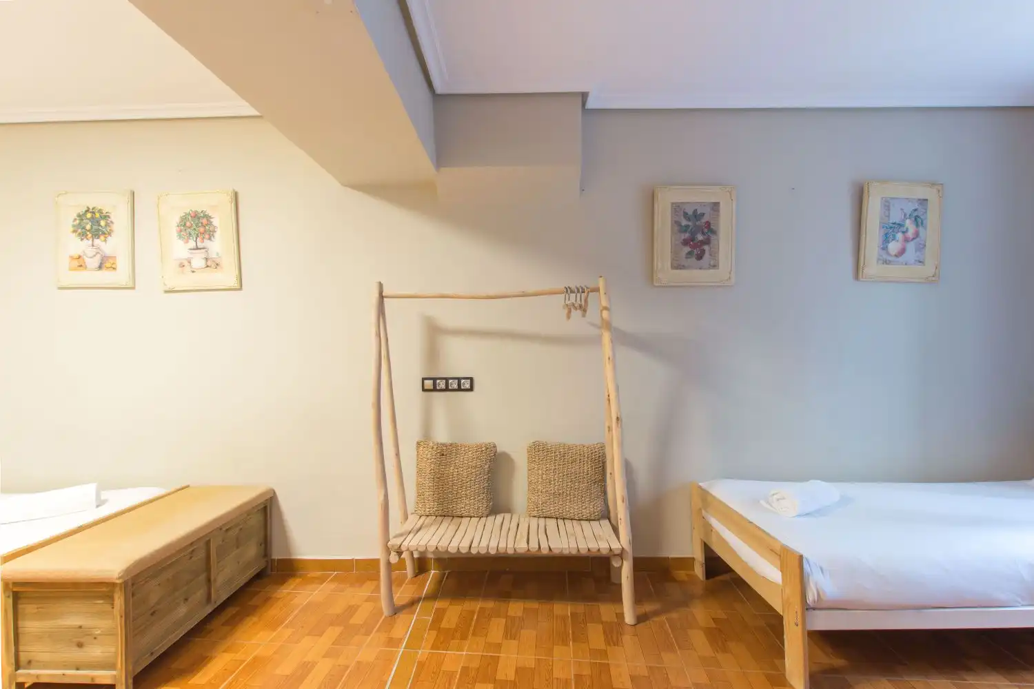 Habitación de Piso en venta en  Pamplona / Iruña con Calefacción, Amueblado y Balcón