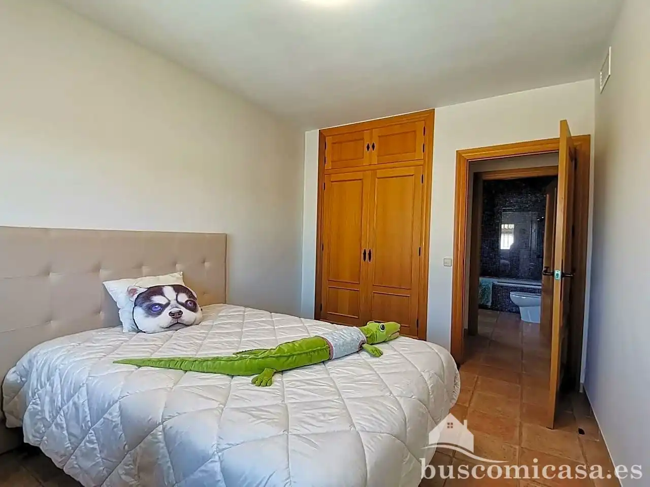 Habitación de Casa o chalet en venta en Linares con Aire acondicionado, Calefacción y Jardín privado