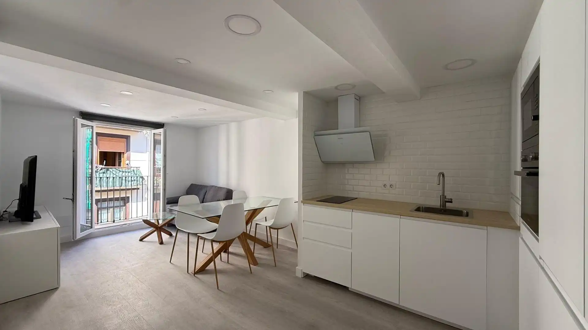 Kitchen of Flat for rent in Santander  with Parquet flooring