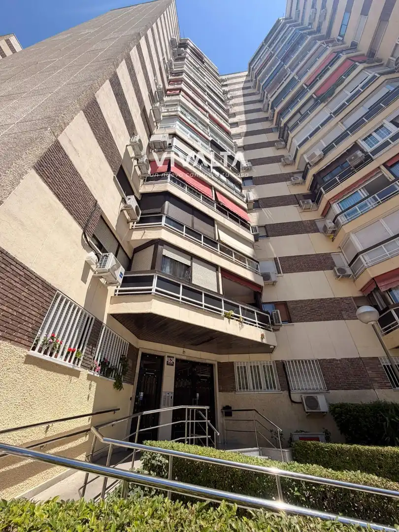 Exterior view of Flat for sale in Madrid  with Air Conditioner, Heating and Swimming Pool