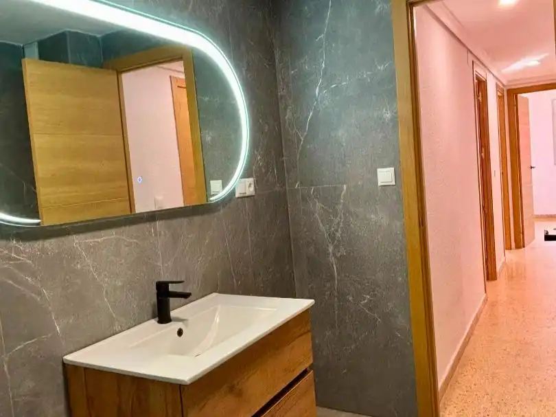 Flat with lift for sale in Carrer Cervantes 40, imagen 2