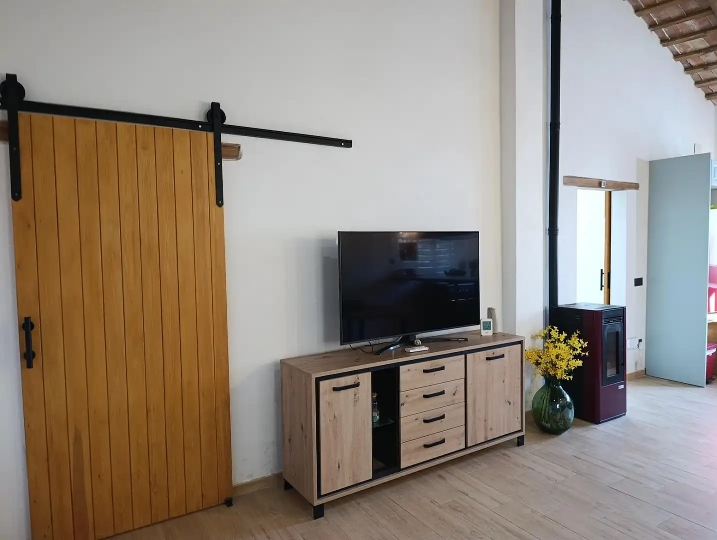Sala d'estar de Casa o xalet en venda en Deltebre amb Jardí privat i Terrassa