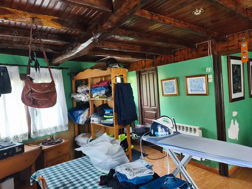 Habitación de Casa o chalet en venta en Belmonte de Miranda con Amueblado