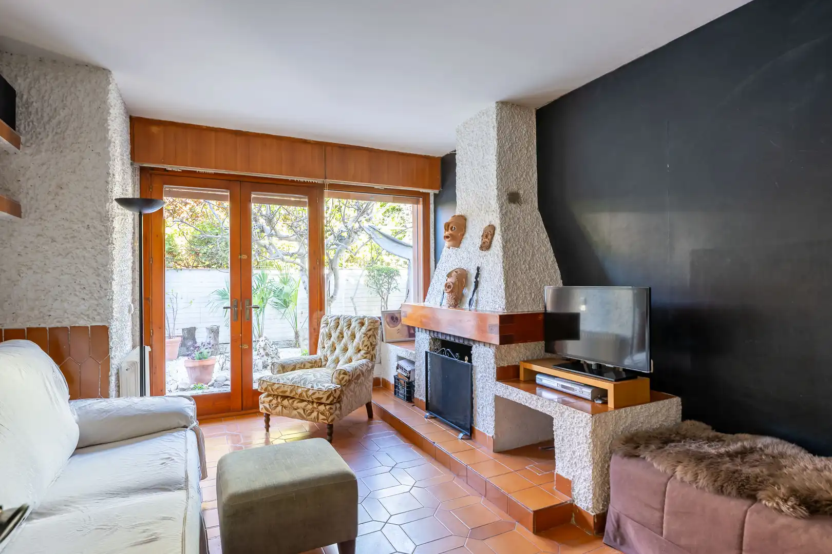 Sala d'estar de Casa o xalet en venda en Majadahonda amb Calefacció, Jardí privat i Parquet