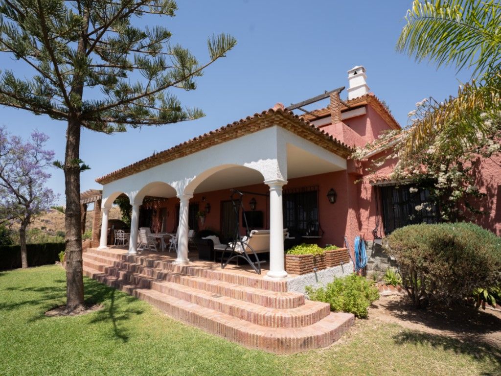 Garden of House or chalet for sale in Benalmádena