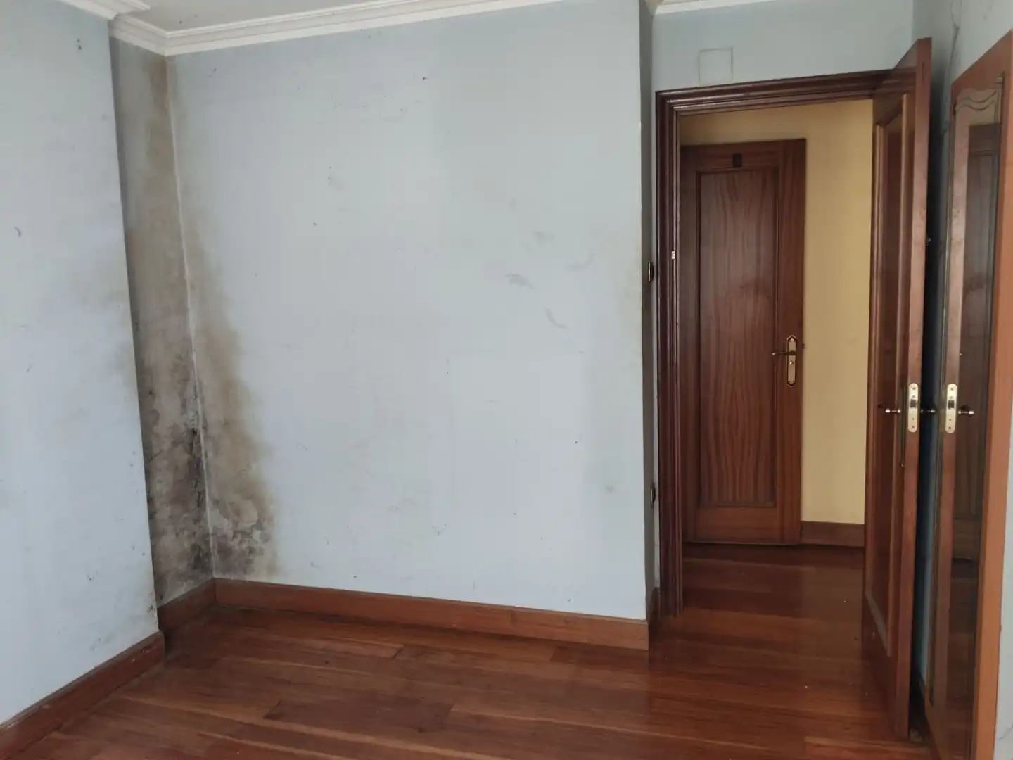 Habitación de Piso en venta en Legazpi con Calefacción, Trastero y Balcón