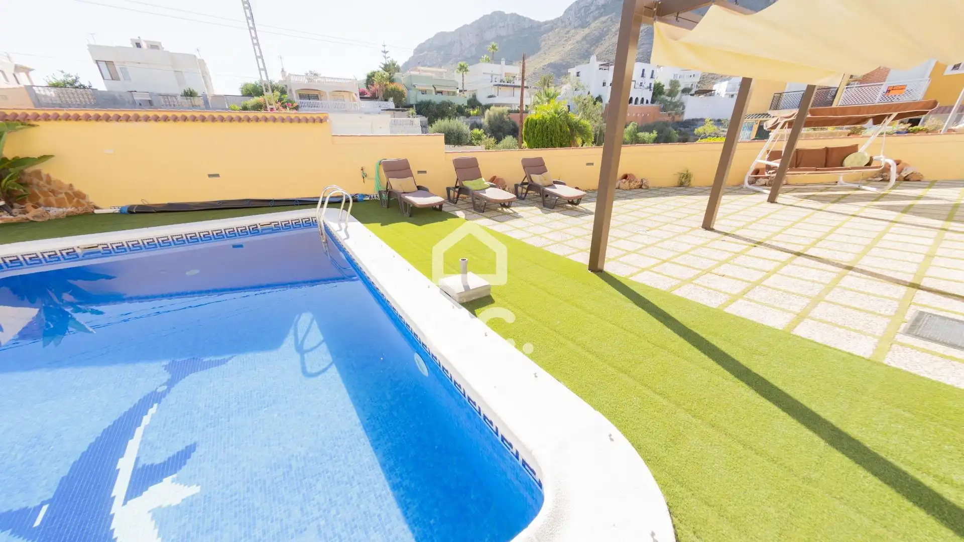 Exterior view of Single-family semi-detached for sale in Águilas  with Air Conditioner, Private garden and Terrace