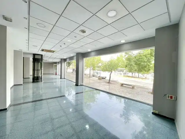 Local comercial de lloguer a Rodolfo Llopies, imagen 4