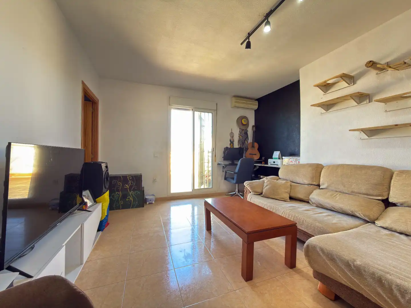 Living room of Attic for sale in Roquetas de Mar  with Terrace and Furnished