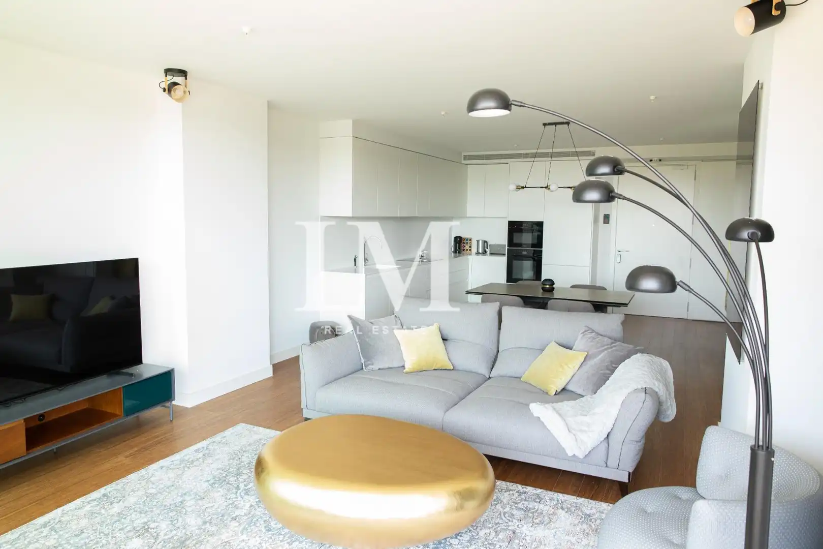 Living room of Apartments for rent in Barcelona  with Air Conditioner, Private garden and Terrace