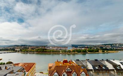 Vista exterior de Àtic en venda en Cambre  amb Terrassa