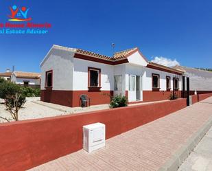 Vista exterior de Casa o xalet en venda en Chirivel amb Aire condicionat i Terrassa