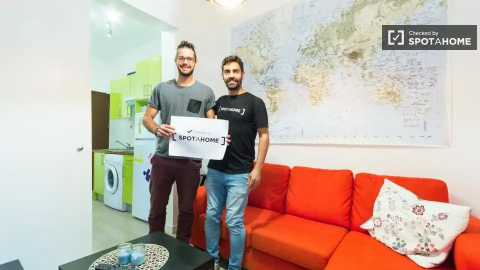 Habitació a Embajadores - Lavapiés