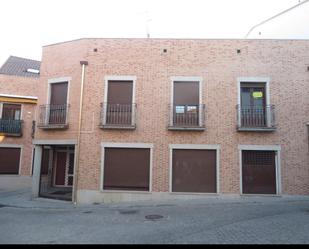 Exterior view of Duplex for sale in El Tiemblo 