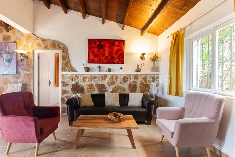 Sala d'estar de Casa o xalet en venda en Dénia amb Aire condicionat, Calefacció i Jardí privat