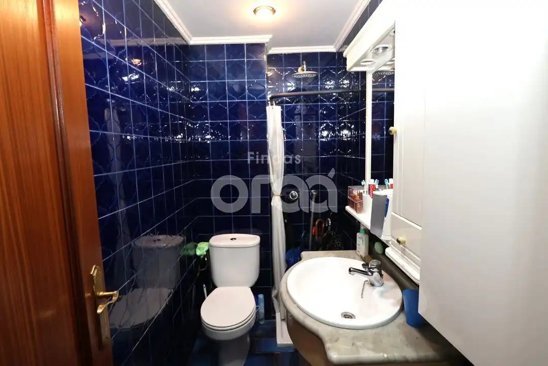 Baño de Dúplex en venta en Santurtzi  con Calefacción, Terraza y Amueblado