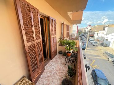 Appartamento con balcone in vendita a Carrer Joan Estelrich Artigues