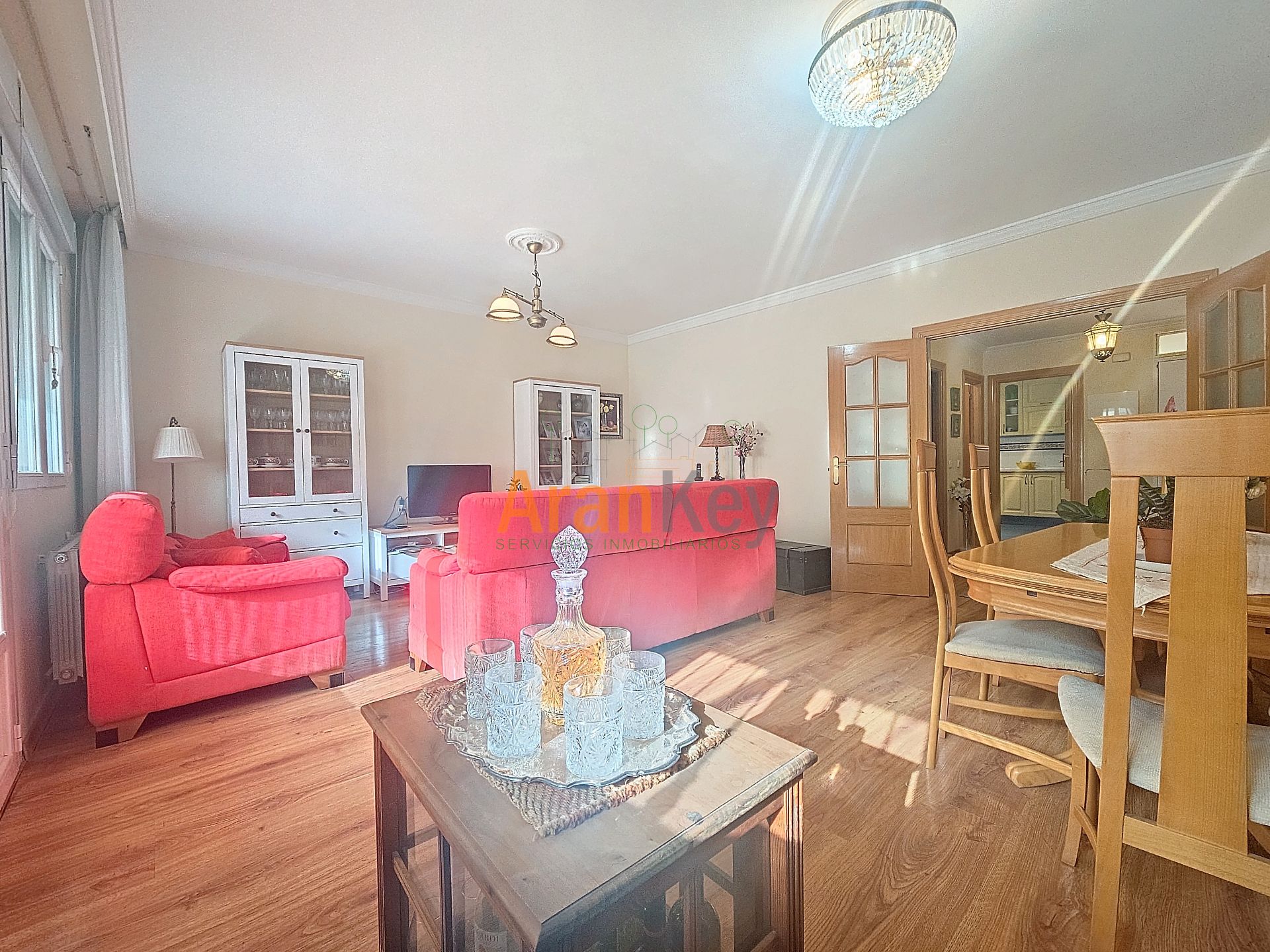 Sala d'estar de Casa adosada en venda en Aranjuez amb Aire condicionat, Calefacció i Terrassa