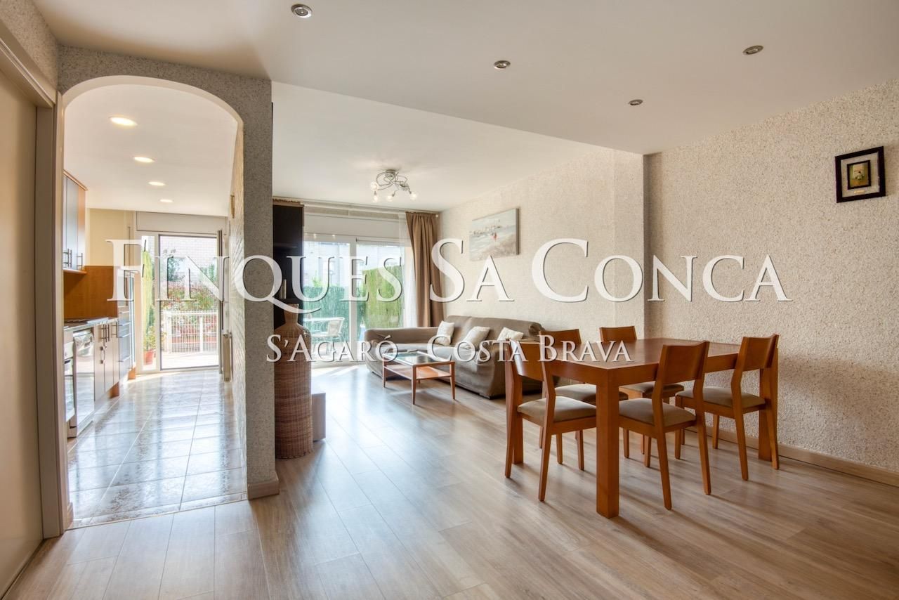 Living room of Single-family semi-detached for sale in Castell d'Aro, Platja d'Aro i s'Agaró  with Air Conditioner, Heating and Furnished