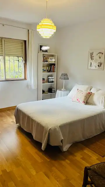 Dormitori de Casa o xalet en venda en Córdoba amb Aire condicionat, Calefacció i Jardí privat