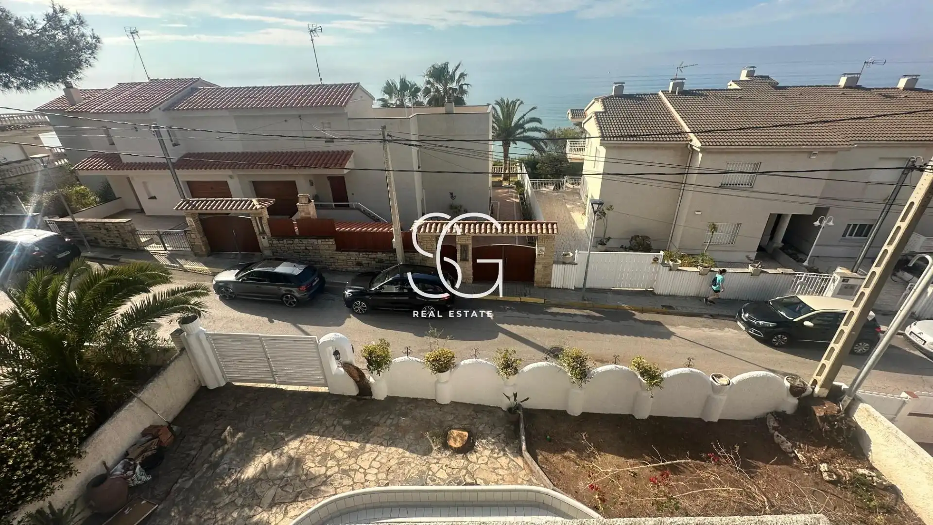 Exterior view of Houses for sale in Roda de Berà  with Heating, Private garden and Terrace