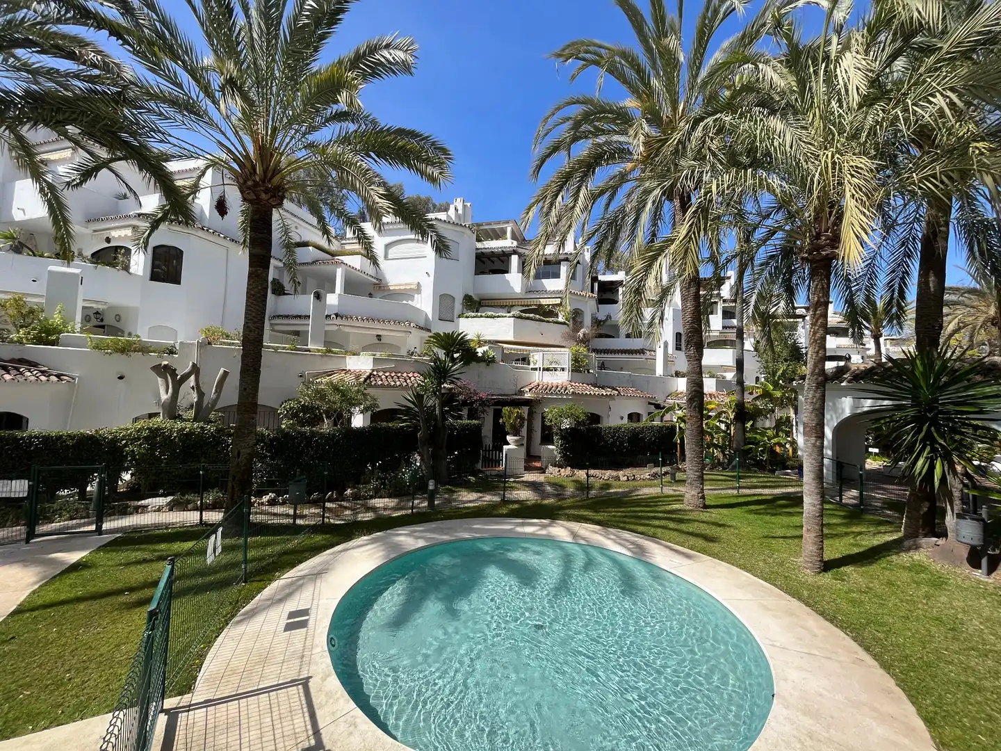 Exterior view of Flat for rent in Marbella  with Air Conditioner, Heating and Furnished
