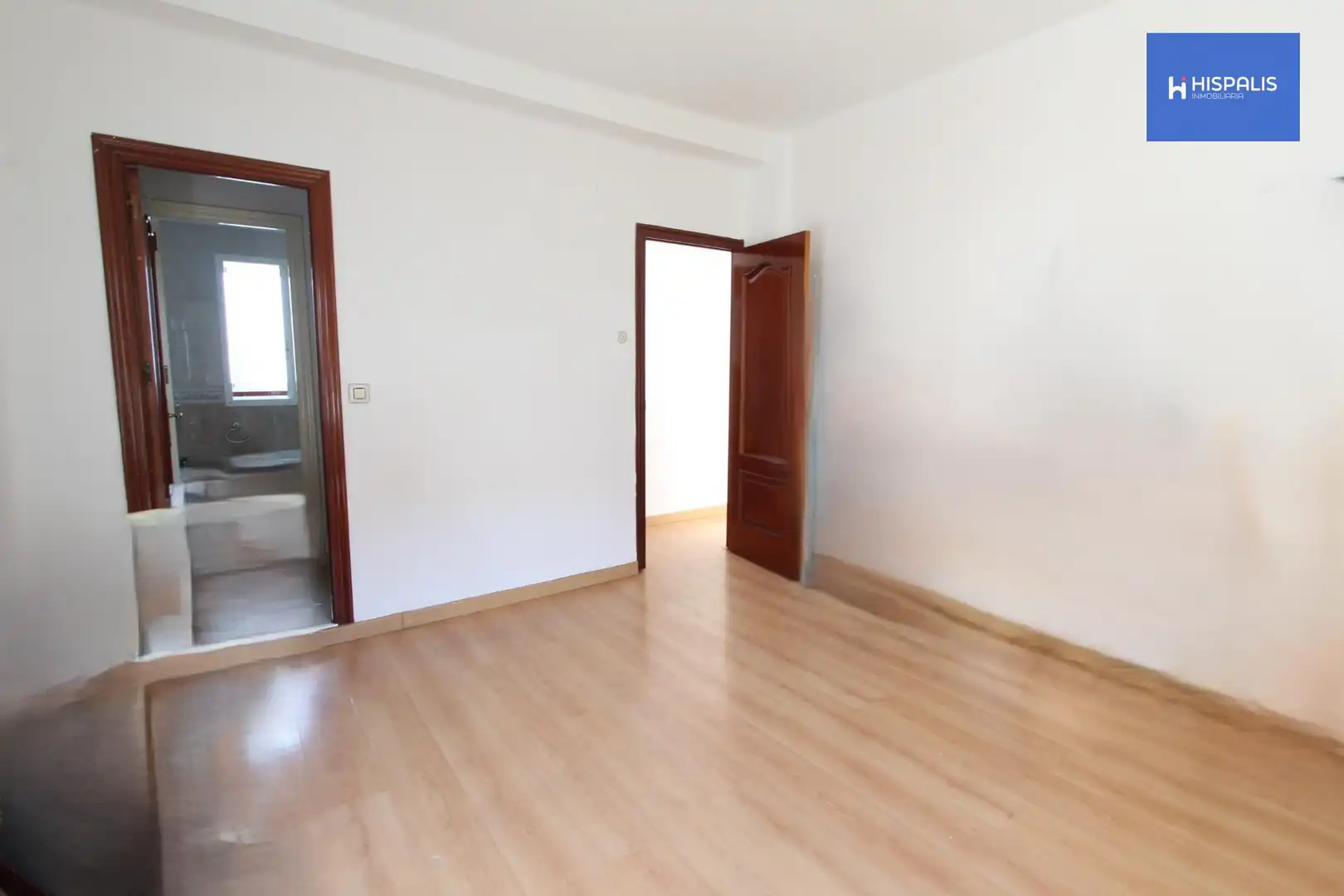 Bedroom of Flat for sale in Sevilla