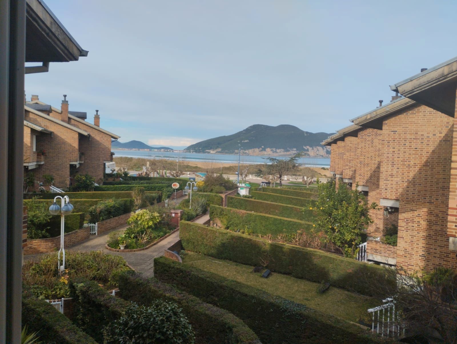 Jardín de Casa adosada en venta en Laredo con Calefacción, Jardín privado y Terraza