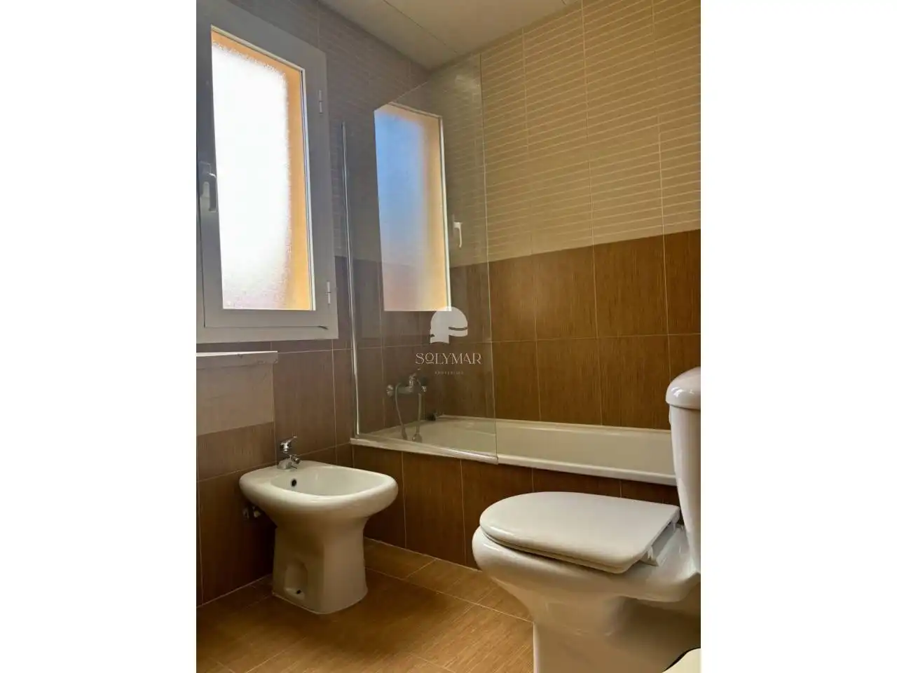 Badezimmer von Einfamilien-Reihenhaus zur Miete in Vélez-Málaga mit Klimaanlage, Terrasse und Möbliert