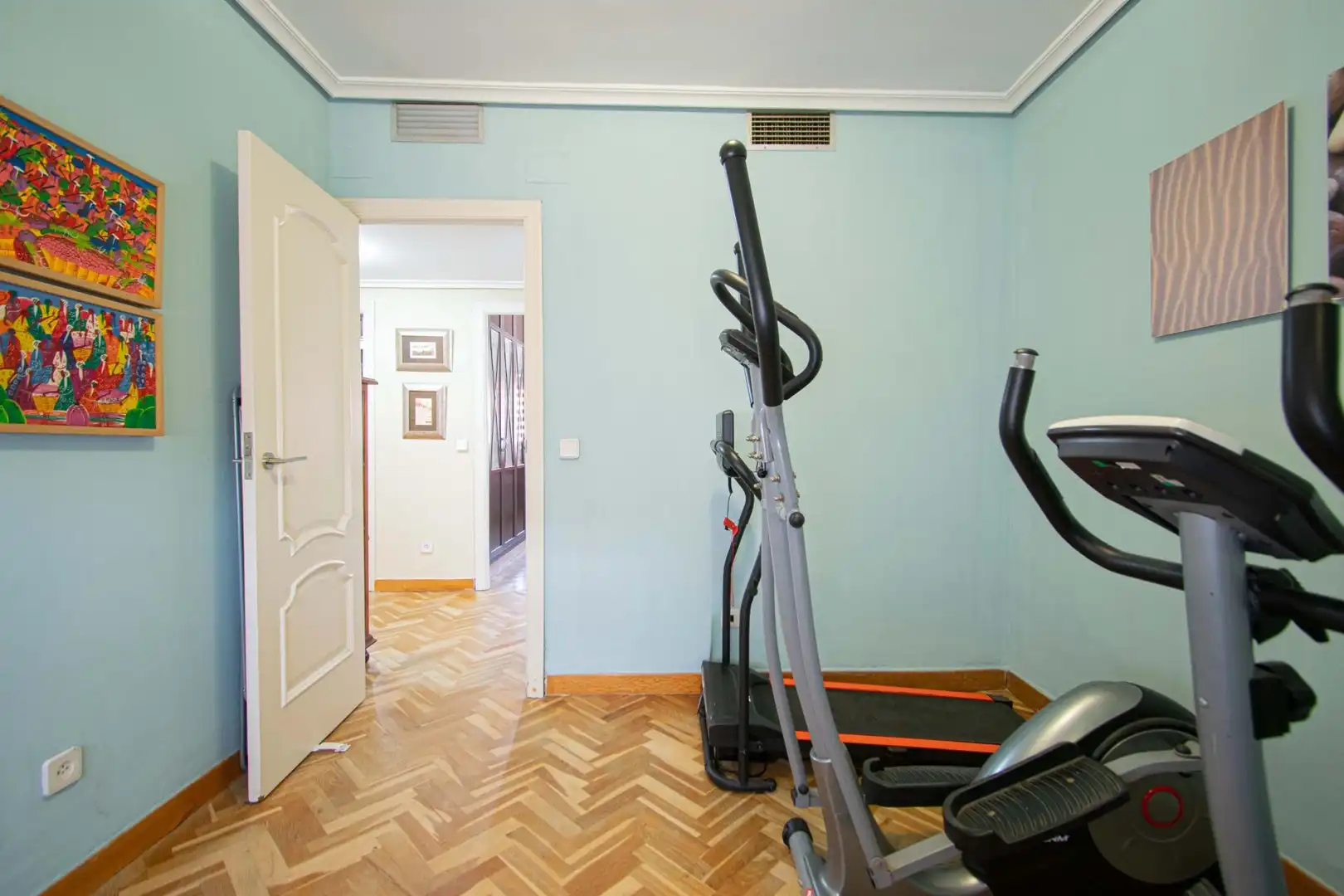 Attic for sale in Sevilla  with Air Conditioner, Heating and Parquet flooring