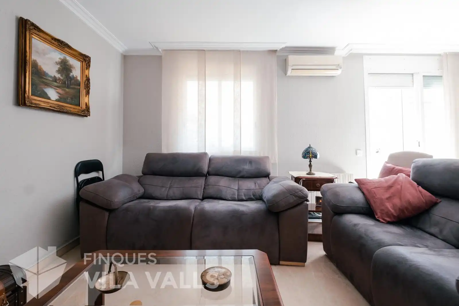 Sala d'estar de Casa adosada en venda en Caldes de Montbui amb Aire condicionat, Calefacció i Jardí privat