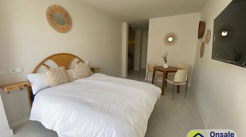 Foto 3 de Estudi de lloguer a Playa de la Fontanilla, Marbella