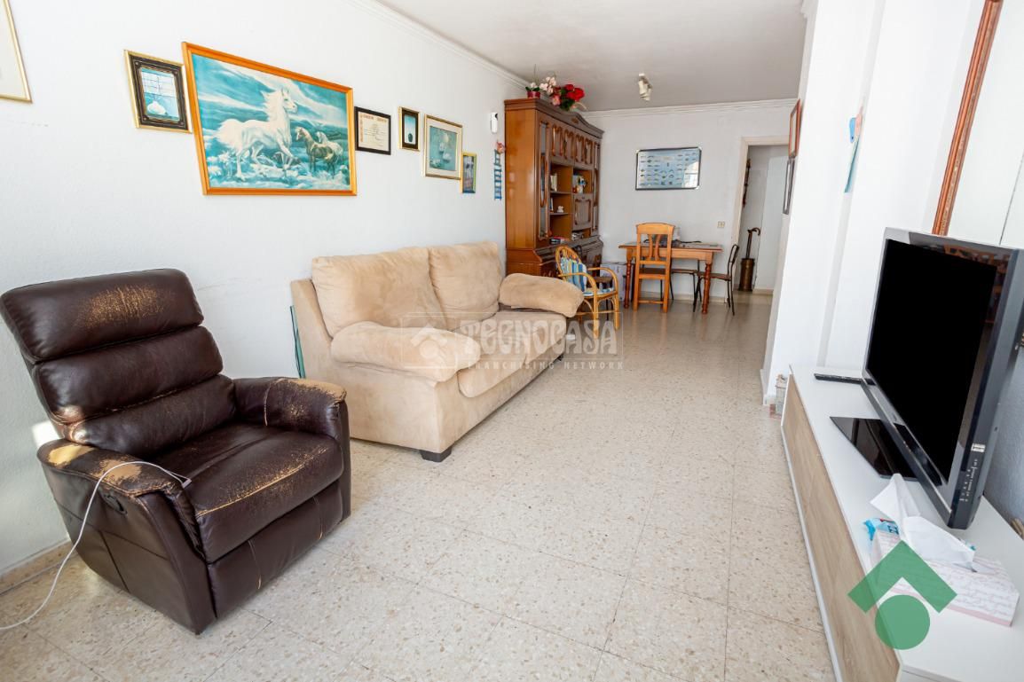 Living room of Flat for sale in Algeciras  with Terrace