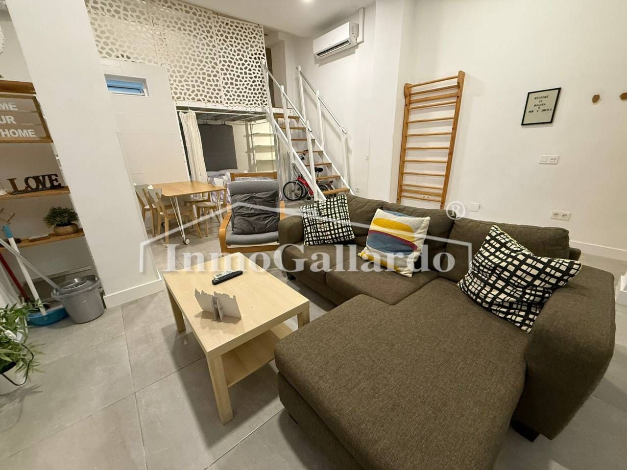 Flat for sale in Málaga Capital  with Air Conditioner and Furnished