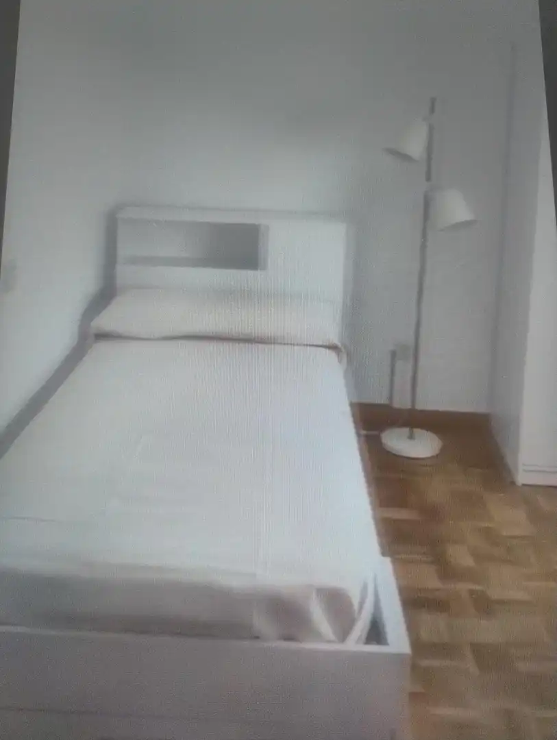 Habitación de Piso en venta en Ciudad Real con Calefacción, Terraza y Amueblado