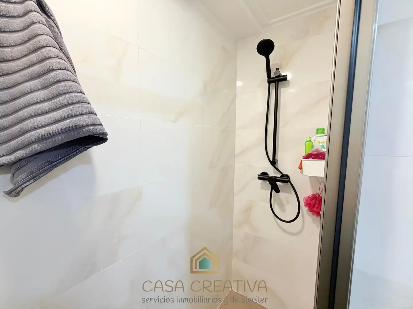Baño de Piso en venta en Alzira con Aire acondicionado, Calefacción y Amueblado