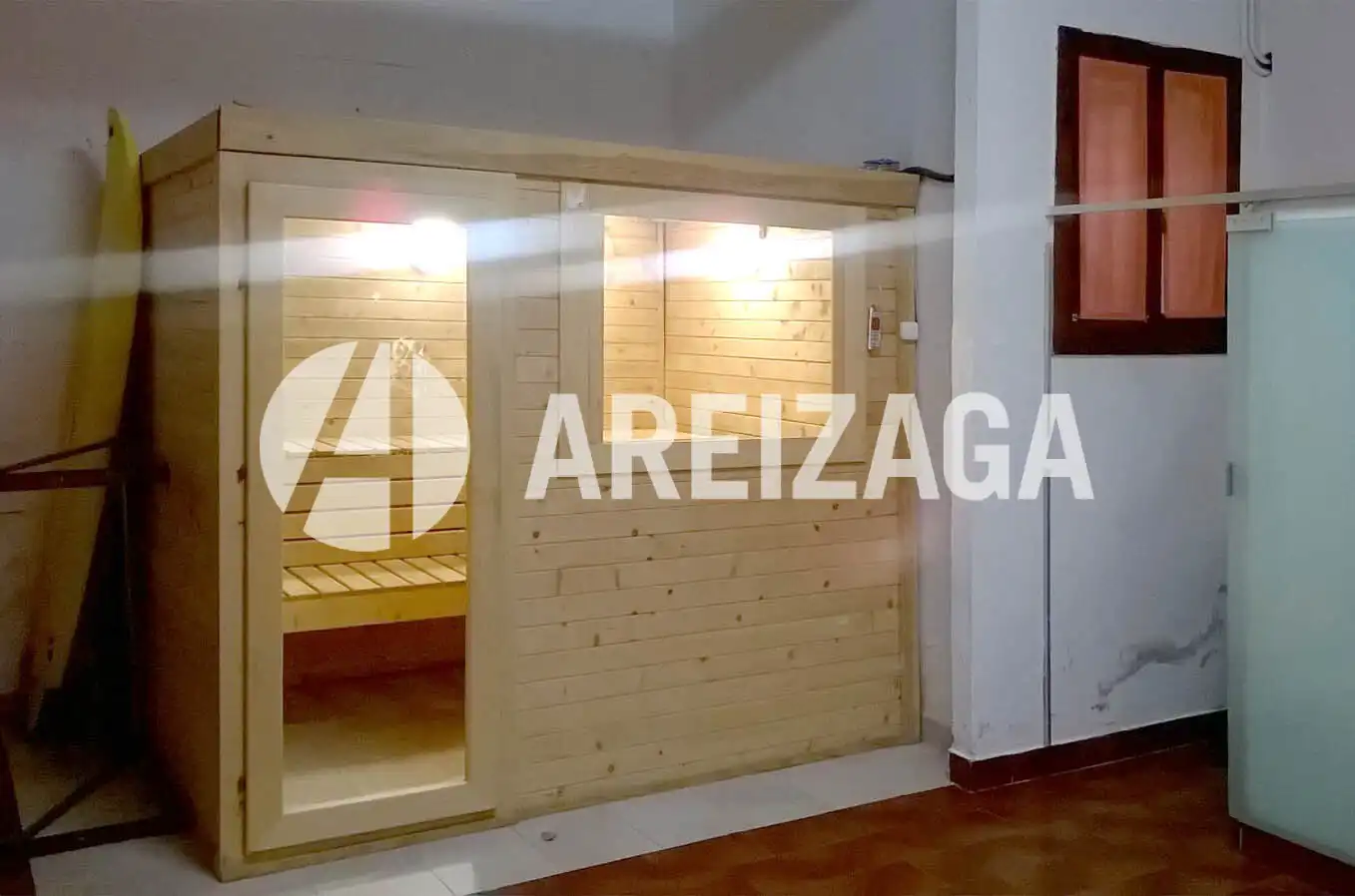Piso en venta en Donostia - San Sebastián  con Calefacción, Terraza y Trastero