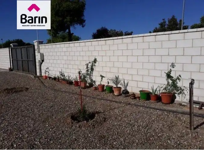 Garden of Houses for sale in Córdoba  with Air Conditioner, Private garden and Furnished