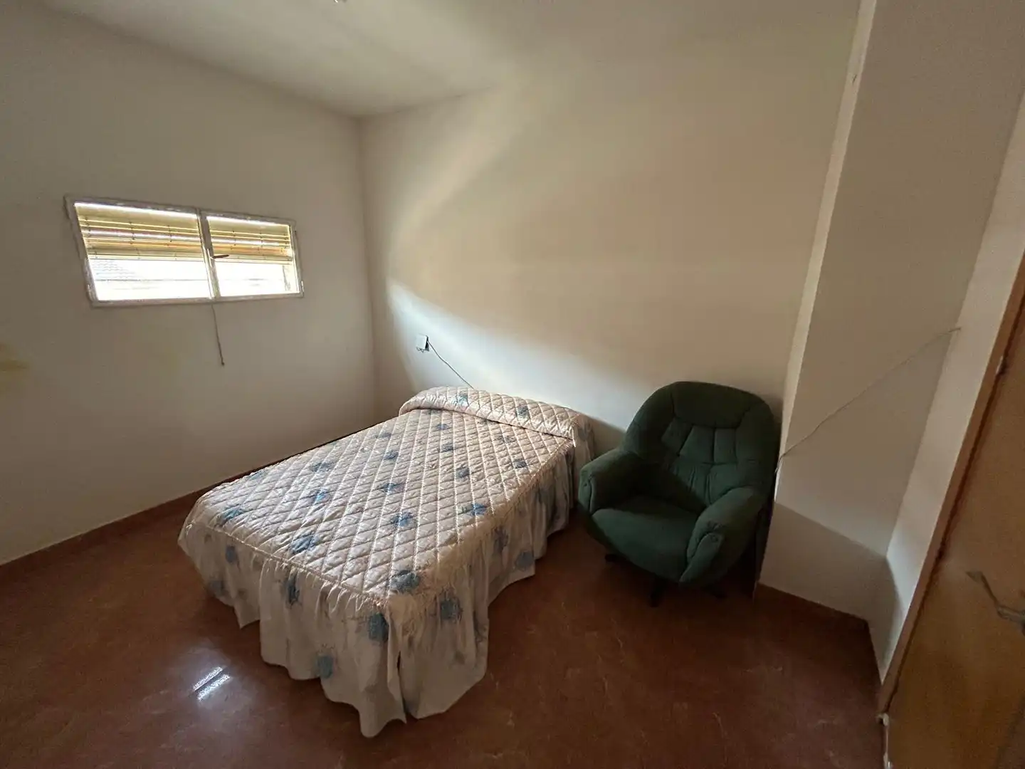 Habitación de Casa o chalet en venta en Linares con Calefacción y Terraza