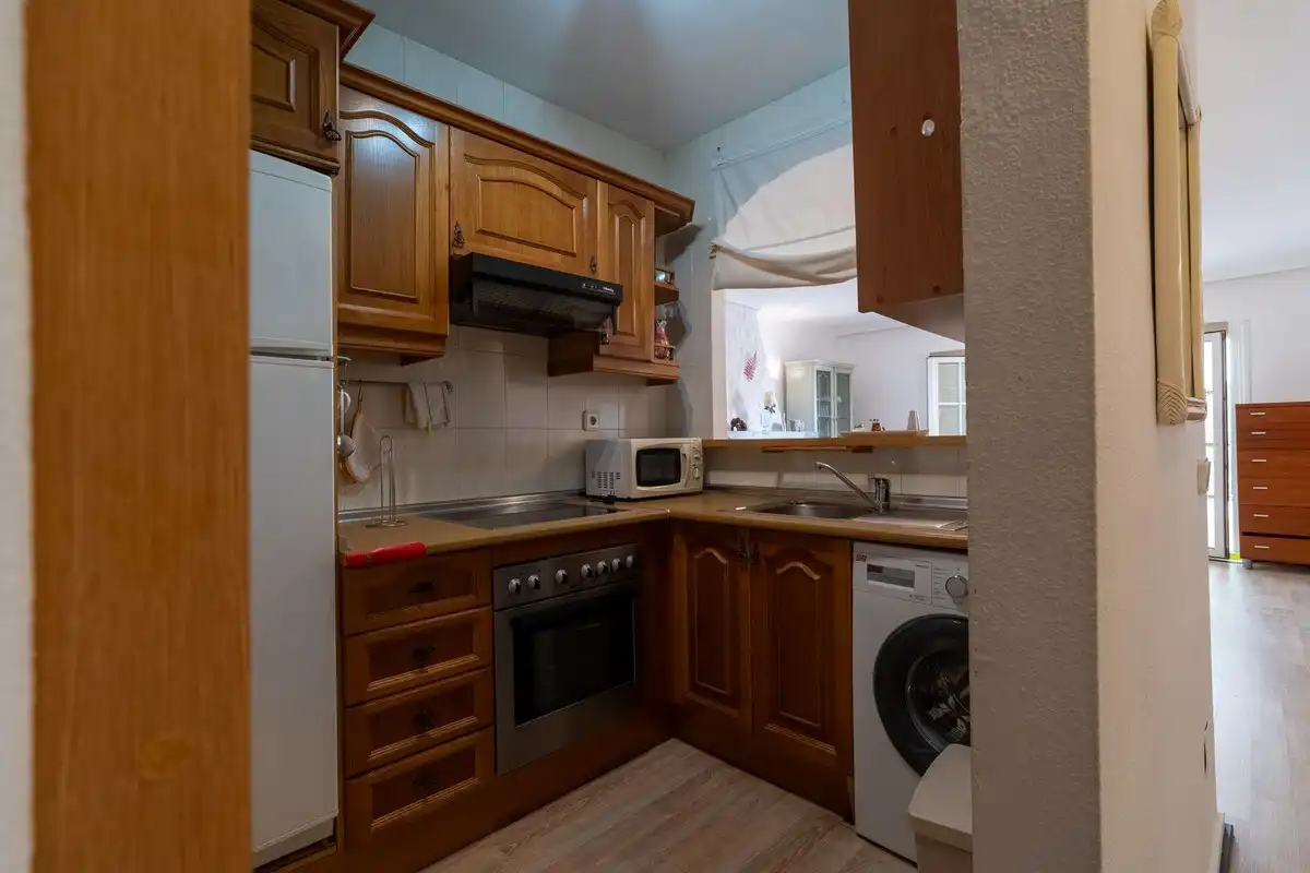 Kitchen of Ground floor for sale in Benalmádena  with Terrace and Community pool