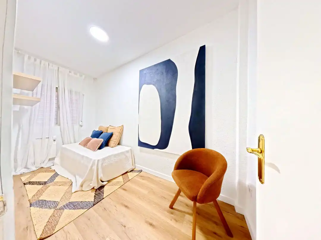 Bedroom of Flat for sale in Madrid  with Heating and Furnished