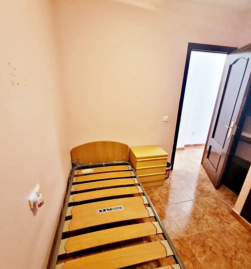 Schlafzimmer von Country house zum Verkauf in Carratraca mit Privatgarten, Terrasse und Möbliert