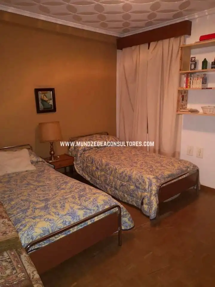 Habitación de Piso en venta en Lucena con Trastero y Amueblado